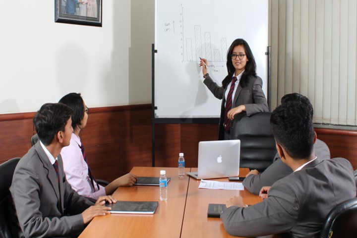 Amity University, Gurgaon Syndicate Rooms of Amity University Gurgaon